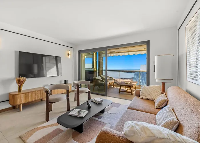 Appartement Ref 2030- Croisette - Vue à Louer *