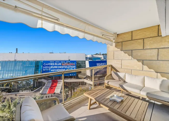 Ref 2030 - Croisette - Sea View For Rent