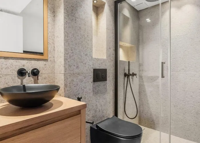 Ref 2030- Croisette - Vue à Louer Appartement *