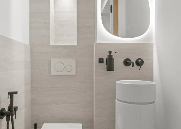 Ref 2030- Croisette - Vue à Louer *